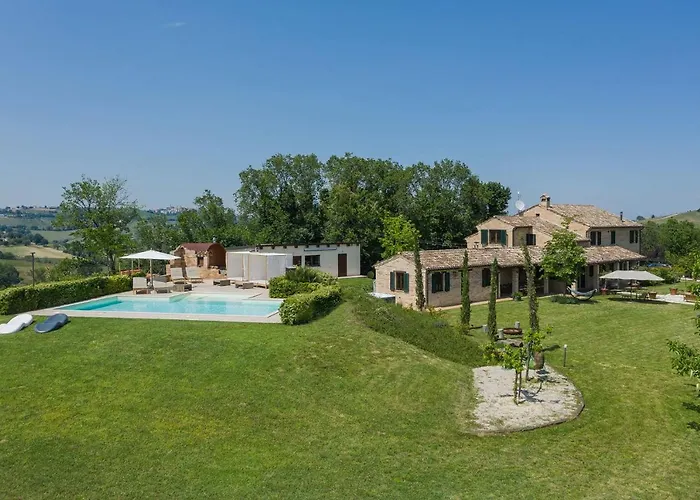 Sky Villa Massa Fermana